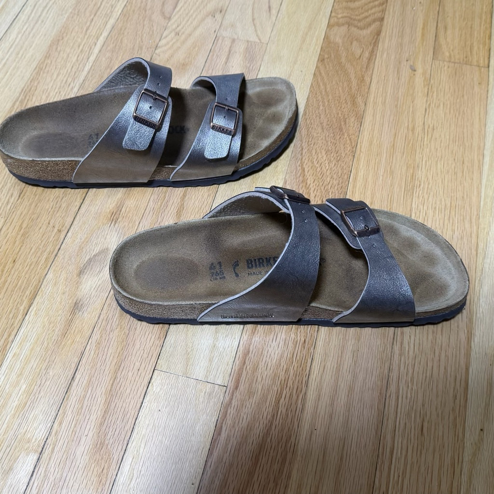 Women's Birkenstock Bronze Arizona Sandals Size 41/265 SKU679 - Picture 5 of 7
